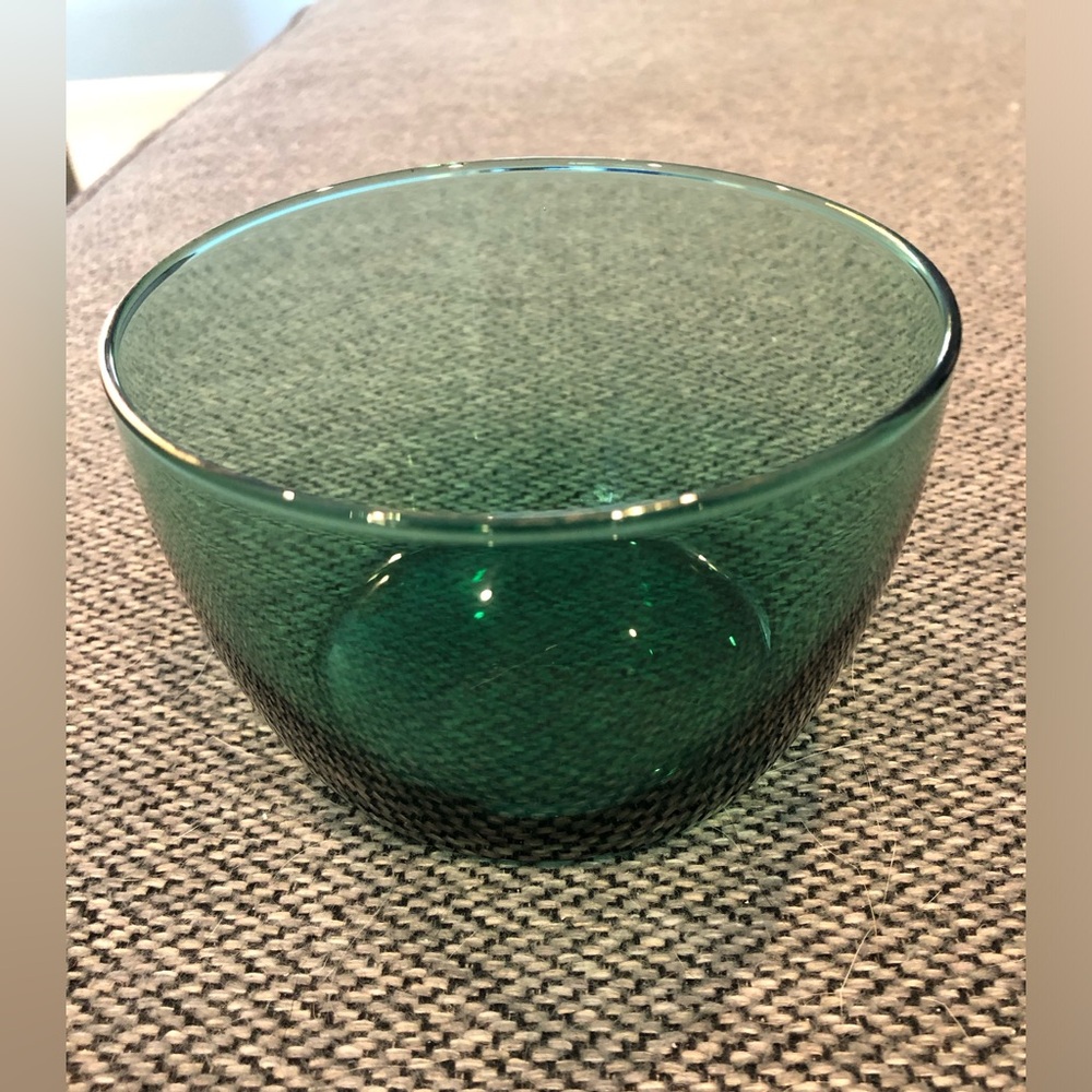 Vintage 1980’s Arby’s Green Glass Bowl (1)